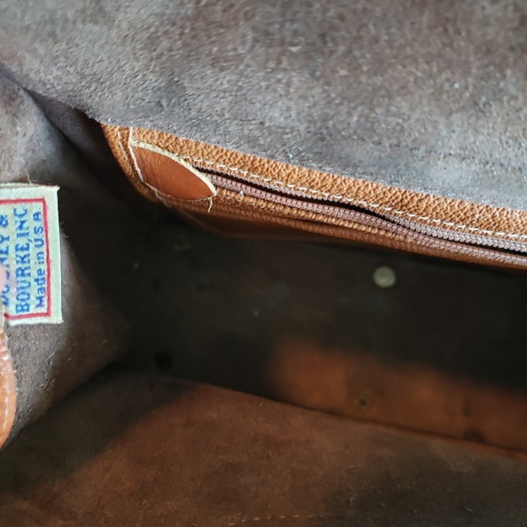 Brown Dooney & Bourke Crossbody - Picture 8 of 8